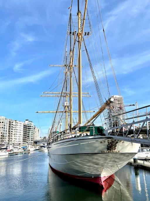 Ostend Chic, Luxe Loftstijl In Oostende Exterior foto