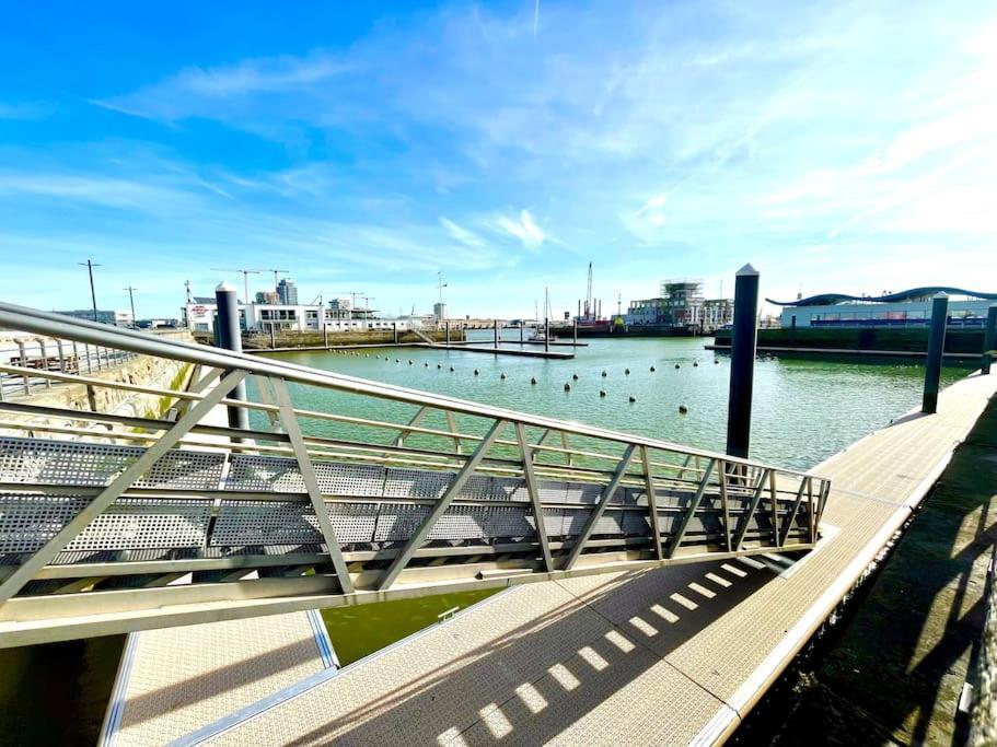 Ostend Chic, Luxe Loftstijl In Oostende Exterior foto